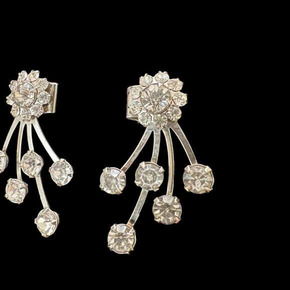 Vintage Rhinestone Clip Earrings - Picture 4 of 5